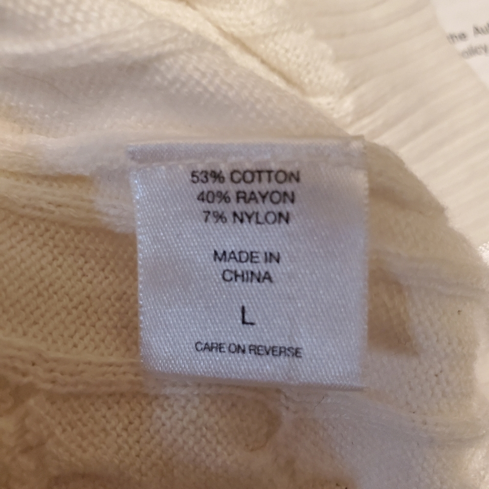 New York & Company Women's Scoop Neck Sweater - Picture 7 of 7